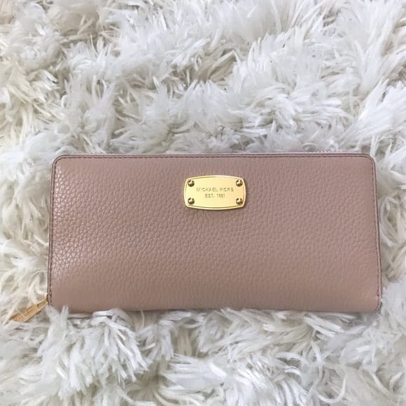 Michael Kors Rose Gold Wallets Michael Kors Rose Gold Wallets